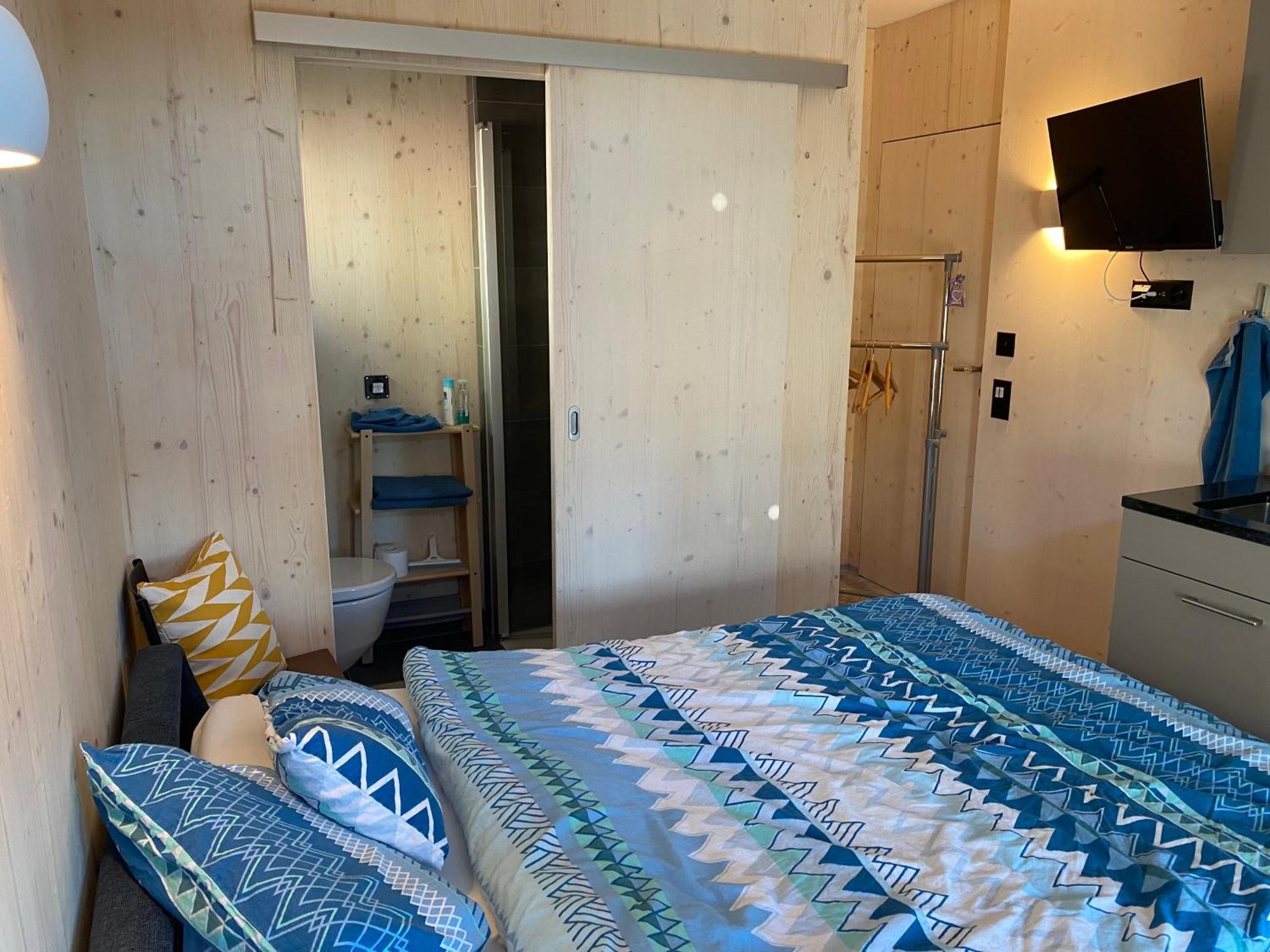 Auf Wolke 7 - Gaeste-Studio Im Mini House In Ch-4556 Aeschi So エクステリア 写真